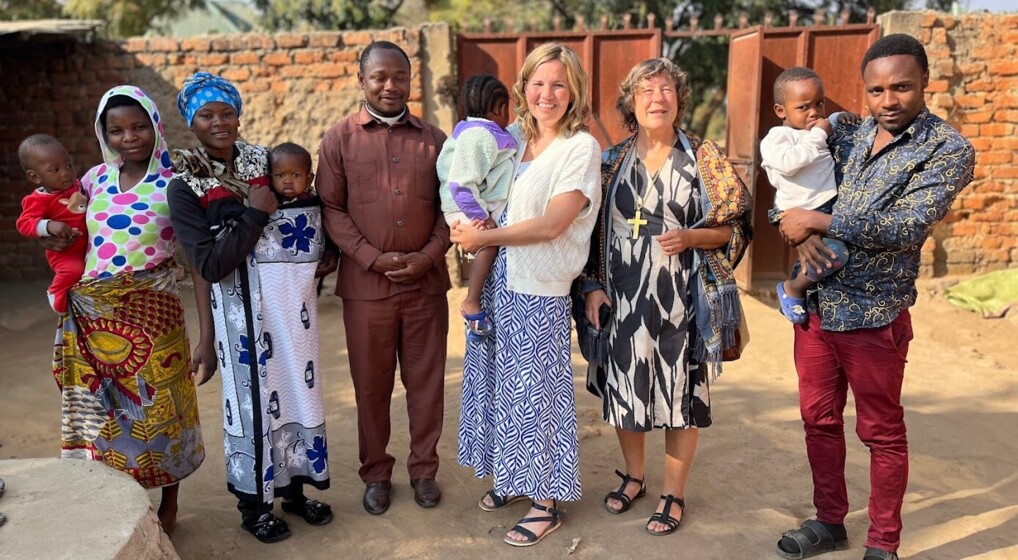 Delegation Tanzania møde med lokal provst og familie