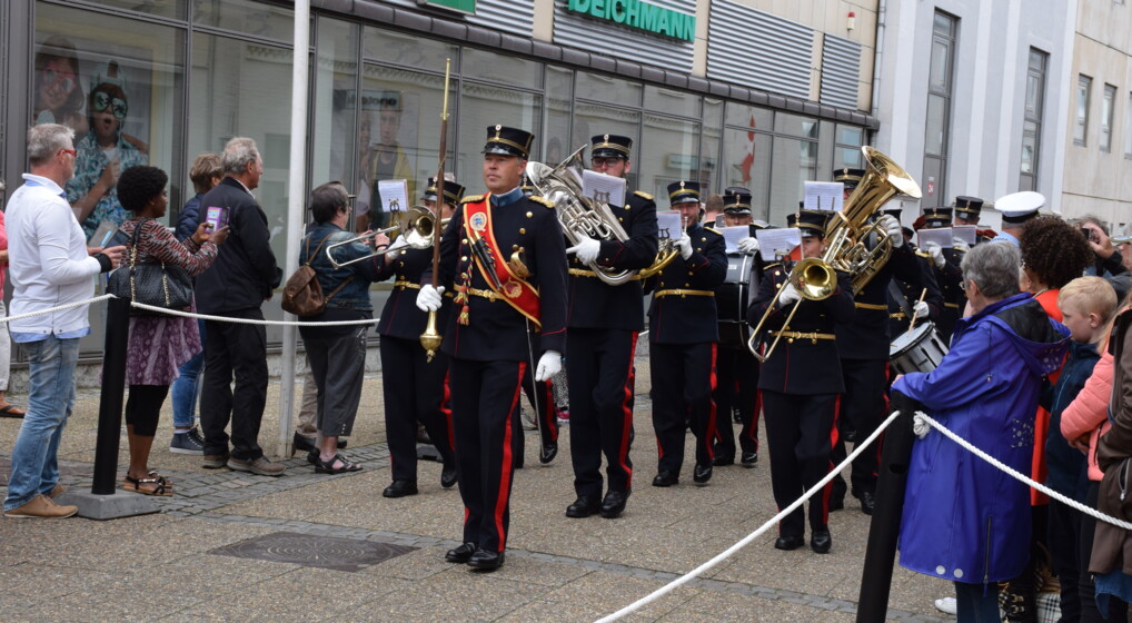 Festgudstjenestens procession - Wittenberg Plads til Haderslev Domkirke.